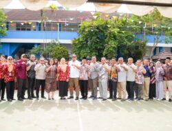Bukan Sekadar Mengajar, DWP Kemenkum Jabar Warnai Edukasi Hukum di SMKN 2 Sumedang