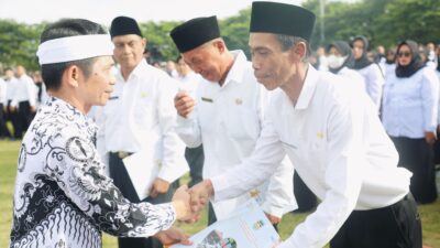 Bupati Purwakarta Lantik Ribuan PPPK Paruh Waktu