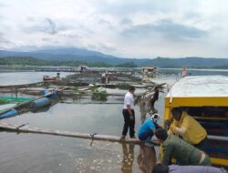 Keramba Jaring Apung Bendungan Jatigede Dibongkar Pemiliknya