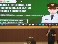 Wabup Fajar Berikan Kuliah Antikorupsi di Unwim