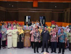 Jadi Pilar Demokrasi, Ketua TP PKK Kabupaten Bekasi Ajak Para Ibu Wujudkan Politik Santun