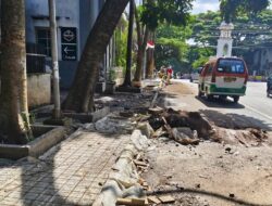 Tidak Perhatikan Serapan Air, Walhi Jabar Kritik Renovasi Trotoar di Bandung