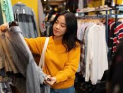 Larang Impor Pakaian Bekas, Pemerintah Siapkan Alternatif Produk Lokal