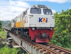 Simsalabin! Jalur Kereta Jakarta-Pangandaran via Bandung Rampung Tiga Tahun