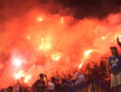 RATUSAN JUTA MELAYANG!! Gara-gara Suporter, Persib Terancam Sanksi Lagi