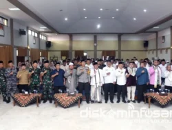 Doa Lintas Agama Tutup 2025, Bupati Ajak Warga Jaga Kerukunan di Sukabumi   