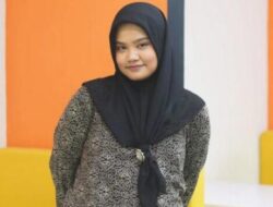 Annisa, Putri Buruh Pabrik, Janten Lulusan Unggulan IPB University