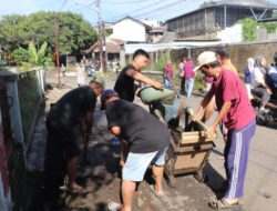 Warga RW 3 Kelurahan Warudoyong Bersama Pemangku Kepentingan, Bergotong Royong Cegah Banjir