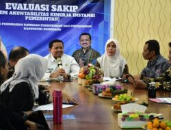 Bupati Dony, Kepala Dinas Harus Rajin Cek Pekerjaan ke Lapangan