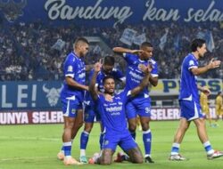 Hasil Super League: Hajar Bhayangkara FC 2-0, Persib Geser Persija
