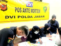 Kabid Dokkes Polda Jabar Jelaskan Proses Identifikasi Lorban Longsor Cisarua KBB 