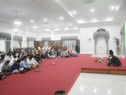Bupati Dony Memberikan Arahan Pengajian ASN Sarana Pembenahan Diri