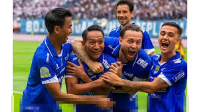 Super League 2025-2026:  Persib Vs PSBS 1-0, Gol Berguinho Jadi Penentu