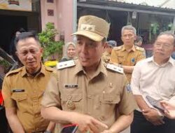 Tersangka Korupsi, Wawalkot Bandung Erwin Masih Ngantor