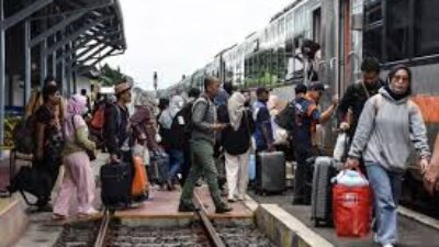 Tiket KA Jarak Jauh dari Daop 2 Bandung Diborong Masyarakat
