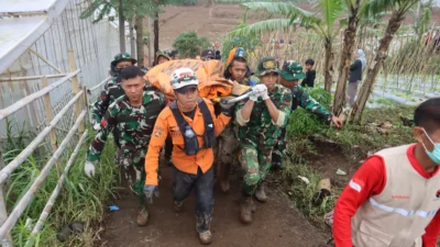 Hari Keenam, Tim SAR Evakuasi 2 Jenazah Korban Longsor Cisarua KBB