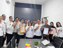 Kemenkum Jabar Beri Kejutan di Desa Lagadar: Serahkan Sertifikat Hak Cipta hingga Bukti Merek Kolektif