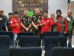 Aliansi Jabar Maju Geruduk Kejati Jabar, Minta Dugaan Korupsi di Laporkan Ditindaklanjuti