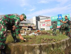 Dukung Gerakan Indonesia ASRI, Kodim 0615/Kuningan Gelar Korve Massal di Pasar Baru