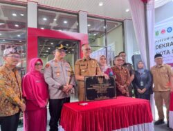 Wali Kota Sukabumi Ayep Zaki Resmikan Gedung Dekranasda