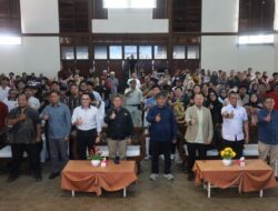 Hadirkan Empat Narasumber, Kesbangpol Provinsi Jabar Sosialisasikan Literasi Digital dan Anti Hoaks 