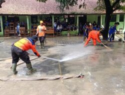 Bupati Dony Tinjau Lokasi Banjir Sungai Cilutung di Kecamatan Tomo