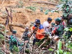 Pemda Sumedang Pastikan Pemantauan Komprehensif di Kawasan Longsor Cisoka