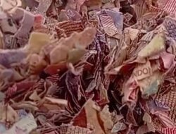 21 Karung Cacahan Uang Kertas di TPS Bekasi Diamankan, DLH Sebut Uang asli