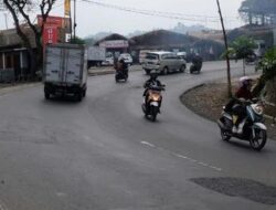 KDM Targetkan Jalan Provinsi 90-100 Persen 2026, Jalan Subang–Batas Bandung Kini Mulus dan Terang