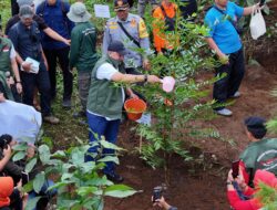Rudy Susmanto Pimpin Penanaman Pohon Serentak di Hutan Kota, Bogor Harus Kembali Hijau