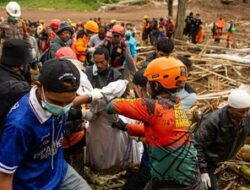 Basarnas Perpanjang Operasi SAR Longsor Cisarua, 20 Jenazah Belum Ditemukan