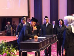 Ratusan Notaris Diambil Sumpah, Kakanwil Kemenkum Jabar Asep Sutandar Tekankan Pentingnya Adaptasi Layanan Apostille