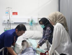 Yantie Rachim Jenguk Korban Kebakaran Tegallega, Pastikan Pendampingan dan Perawatan