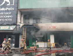 Respon Cepat Damkar Depok Jinakkan Sejumlah Kebakaran dalam Sepekan
