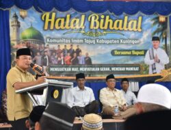 Perkuat Sinergi Ulama -Umara, Bupati Kuningan Hadiri Halal Bihalal KOMIT di Maleber