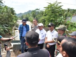Dampak Banjir, Bupati Dian Pastikan Pembangunan Jembatan Cijemit Tetap Berjalan