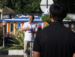 Apel dan Launching Korve Idulfitri 1447 H, Diskominfo Kuningan Bersihkan Lingkungan Kantor
