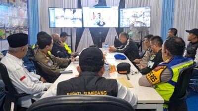 Bupati Dony Pimpin Malam Takbiran  Idulfitri Penuh Suka Cita