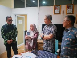 Tinjau Hari Pertama WFH, Bima Arya Apresiasi Pemkot Bogor