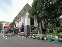 Jelang HUT ke-27, Balai Kota Depok Mulai Dihiasi Bibit Pohon Ucapan