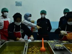 Ketua Satgas MBG Sumedang Tuti Ruswati Tegaskan SPPG Diminta Jalankan SOP