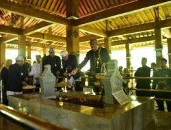 Hari Jadi ke-448 Sumedang: Bupati Dony Ziarah Ke Makam Raja Sumedanglarang