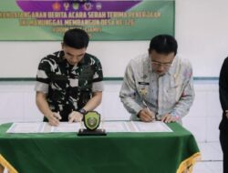 Serah Terima TMMD ke-126, Bupati Herdiat Salurkan Langsung Kunci MCK untuk Warga Sukamulya