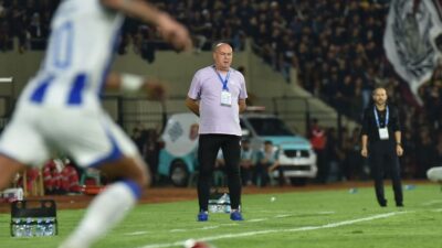 Persib Gagal Terkam Dewa United, Bojan Hodak Bongkar Penyebabnya  
