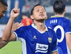 Begini Reaksi Adam Alis Usai Borong 2 Gol ke Gawang Persija Jakarta 