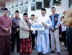 Wali Kota Bandung Serahkan Sapi Kurban Presiden RI Seberat 1,25 Ton