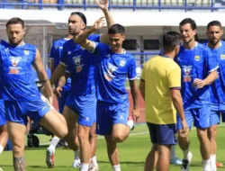 Hadapi PSM Makassar, Ini 22 Pemain Persib Bandung yang Diboyong ke Markas Juku Eja 
