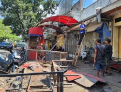 Ternyata karena Alasan Ini Dedi Mulyadi Bongkar Lapak PKL Cicadas