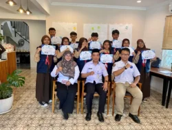 Sepuluh Pelajar SMPN 8 Depok Jadi Teman Sebaya Anti Narkotika