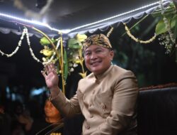 Bupati Dian Ikut Kirab Budaya Tatar Sunda di Kiara Artha Park Kota Bandung